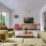 Ardiletta By Interhome