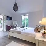 Ardiletta By Interhome Porec