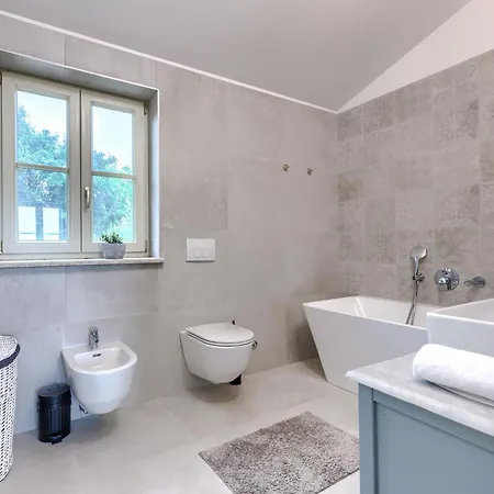 Villa Ardiletta By Interhome Porec