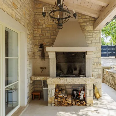 Ardiletta By Interhome Villa Porec