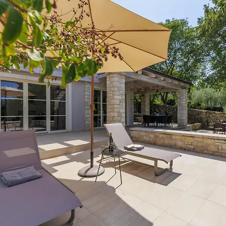 Villa Ardiletta By Interhome *