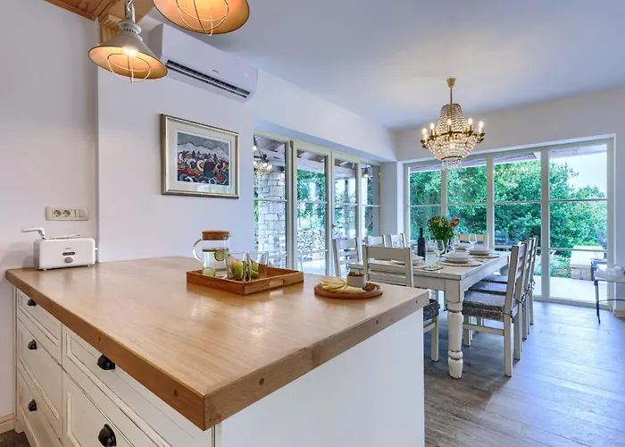 Ardiletta By Interhome * Poreč