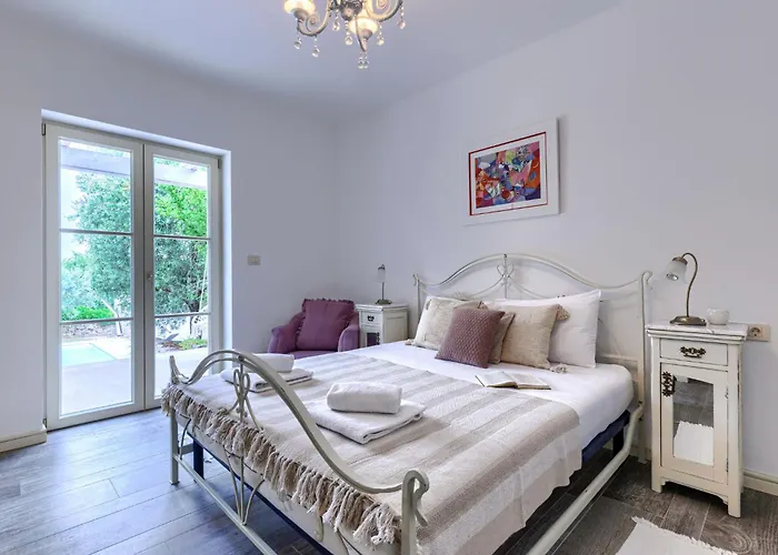 Ardiletta By Interhome Poreč